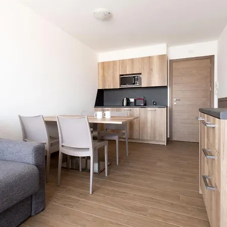 Italianway - Ciuk 11 Apartmán *